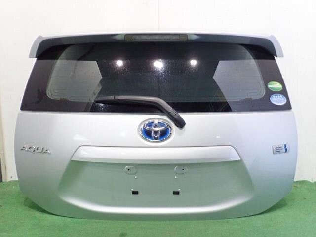 Aqua NHP10 Rear Gate / Back Door Assy 6700552D10