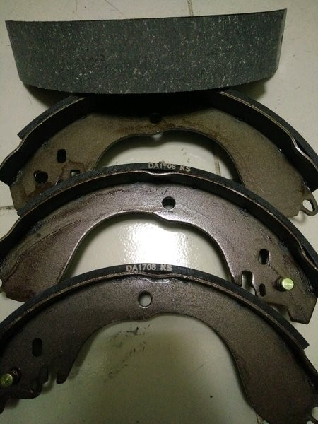 BRAKE SHOE REAR GRAND MAX 04495-BZ130