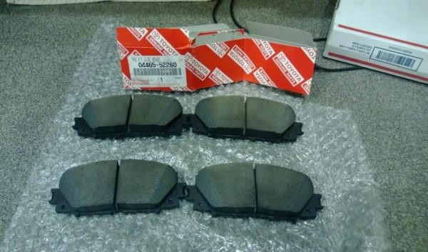Toyota Allion Genuine Brake Pad 04465-YZZR6