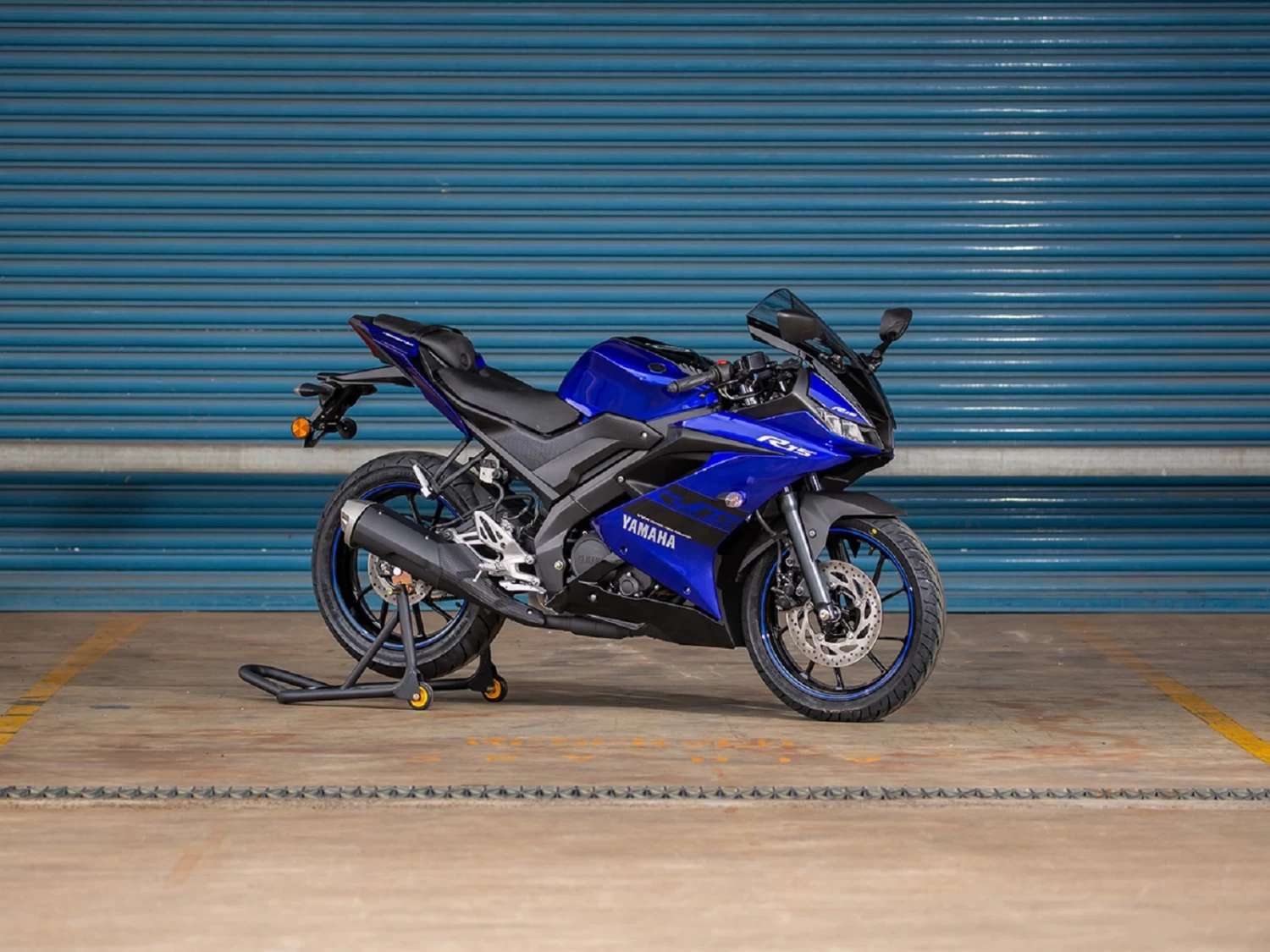 Yamaha R15 M (Indian)