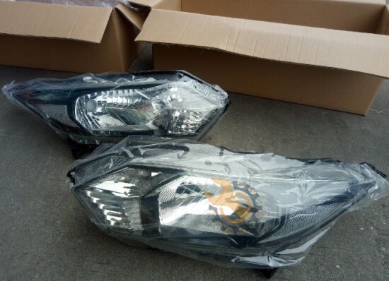 Honda Vezel 2014 Head Light Chaina