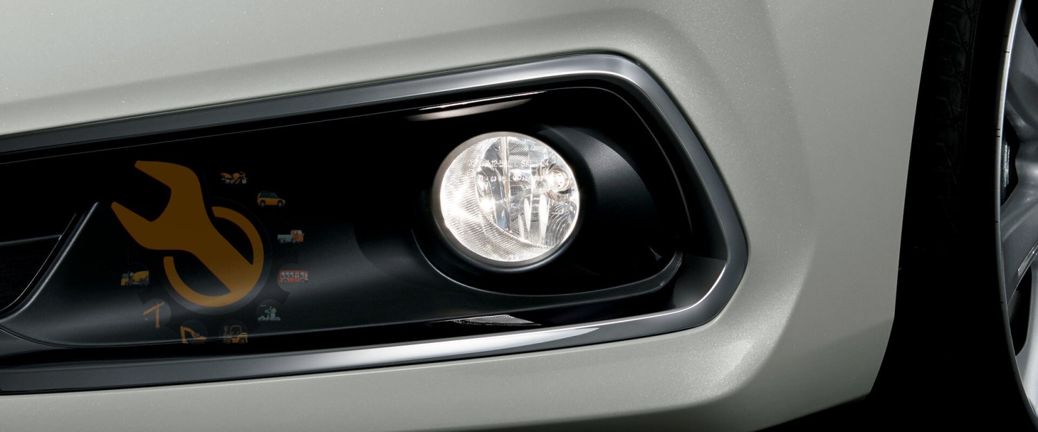 Toyota Primeo 2017 Fog Light Casing