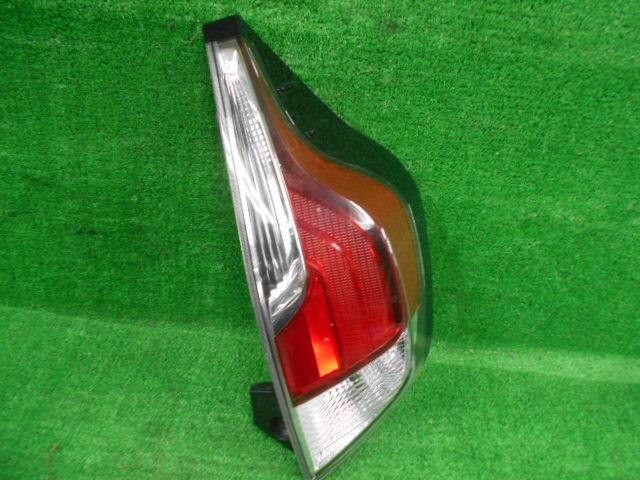 Toyota Aqua 2015 Tail Light